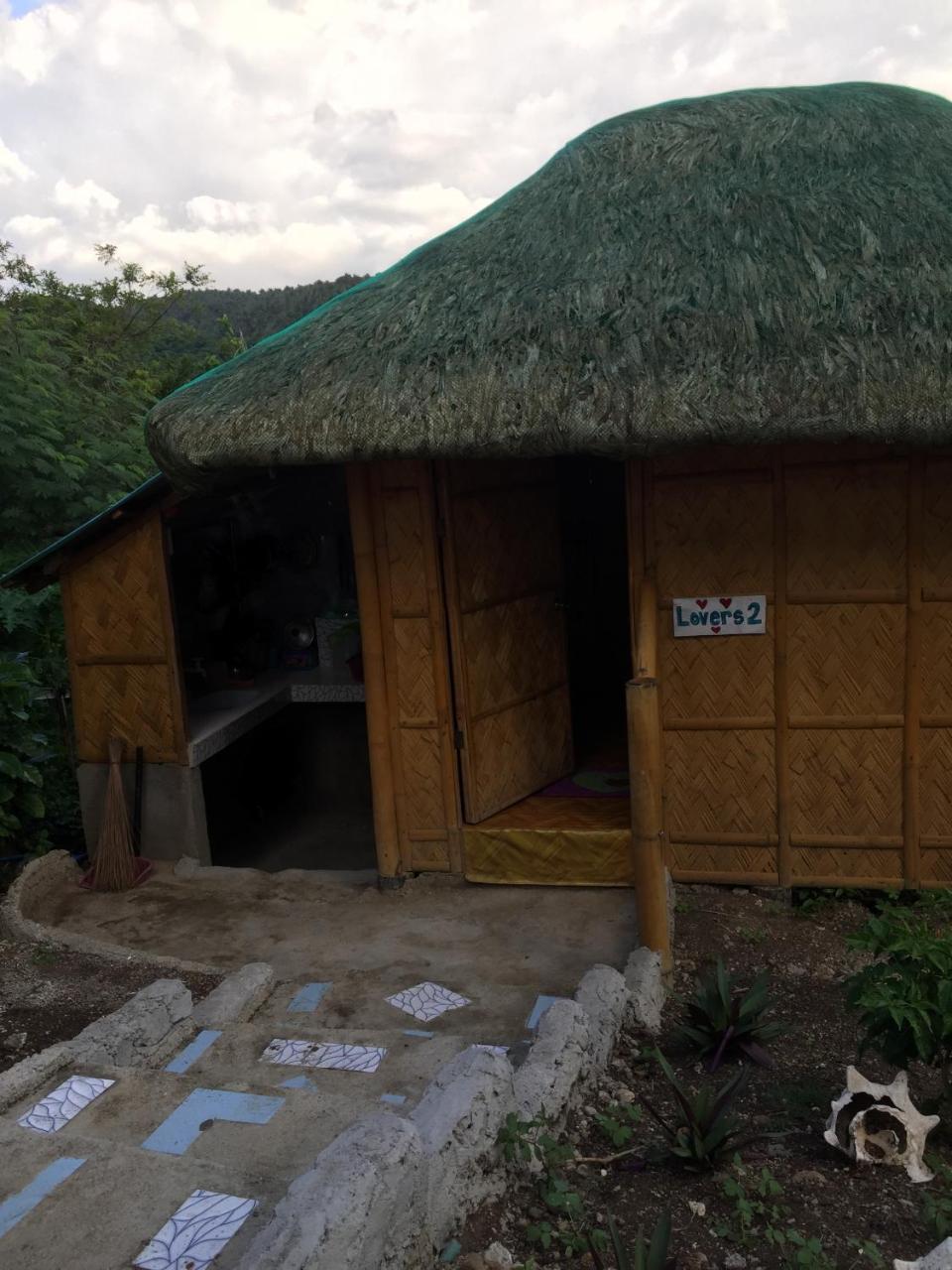 Sealovers' Place Masasa Beach Batangas Esterno foto